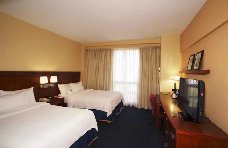 Hotel Courtyard By Marriott San Juan Miramar Portoryko
