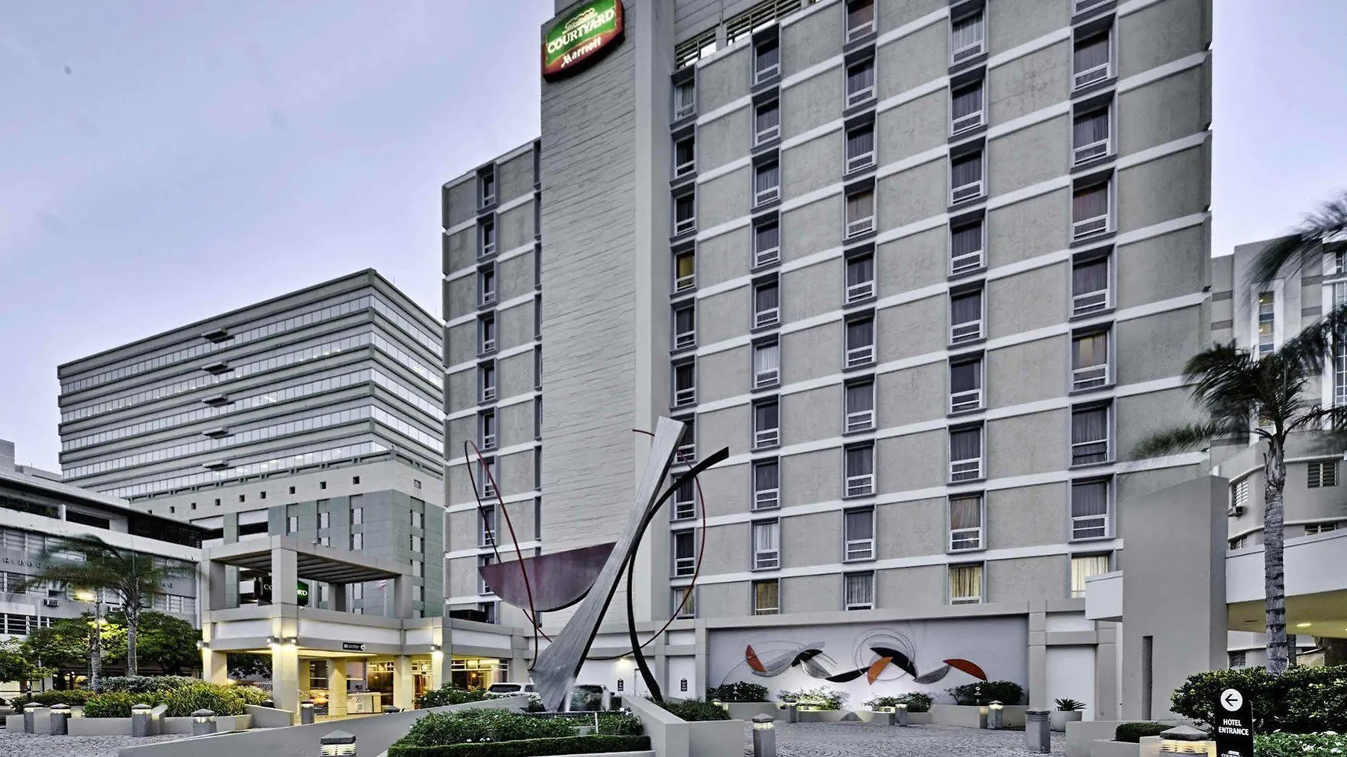 Hotel Courtyard By Marriott San Juan Miramar